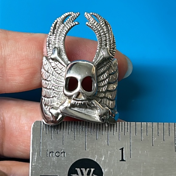 🖤Skull 💀 & Wing 🪽 Stainless Steel ring - Picture 13 of 17